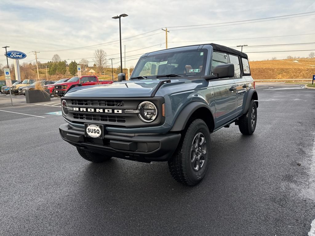 new 2025 Ford Bronco car, priced at $41,630