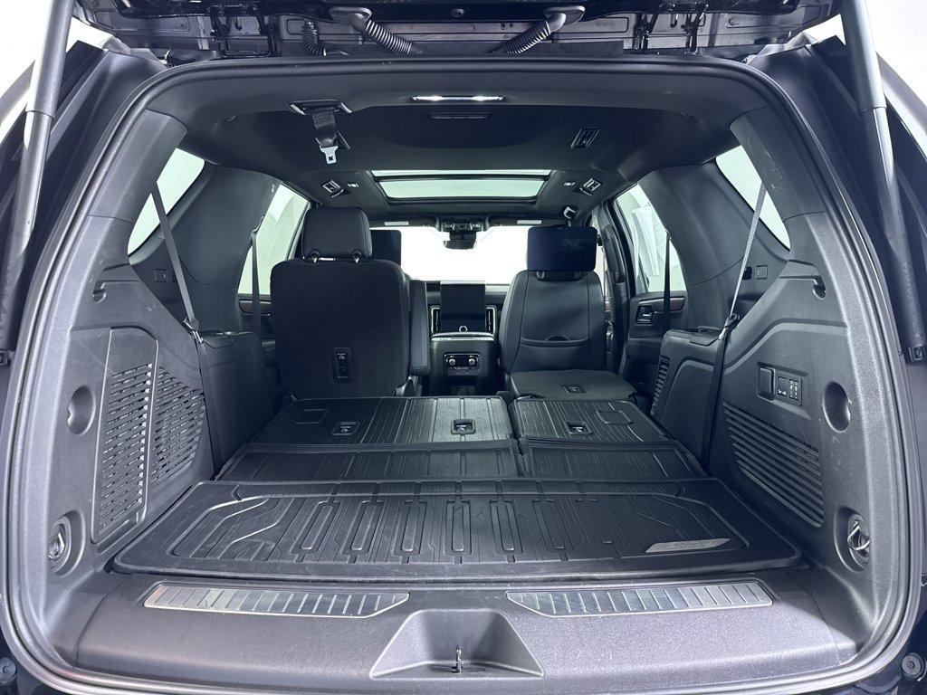 used 2025 GMC Yukon car, priced at $74,278