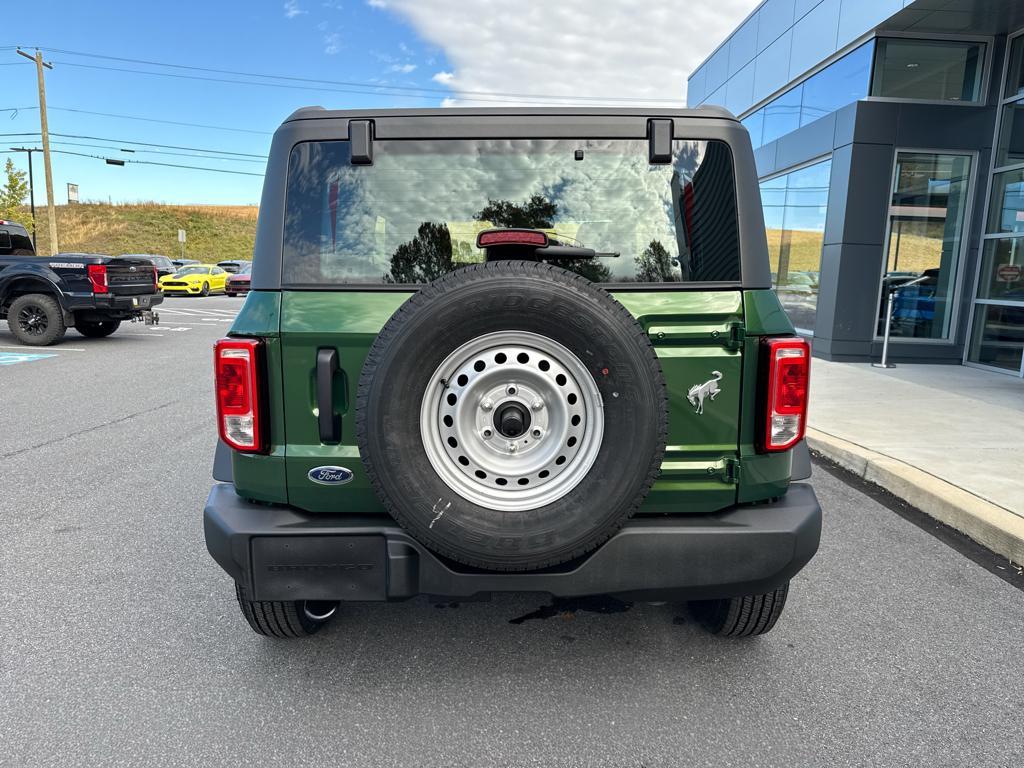 new 2025 Ford Bronco car, priced at $40,180