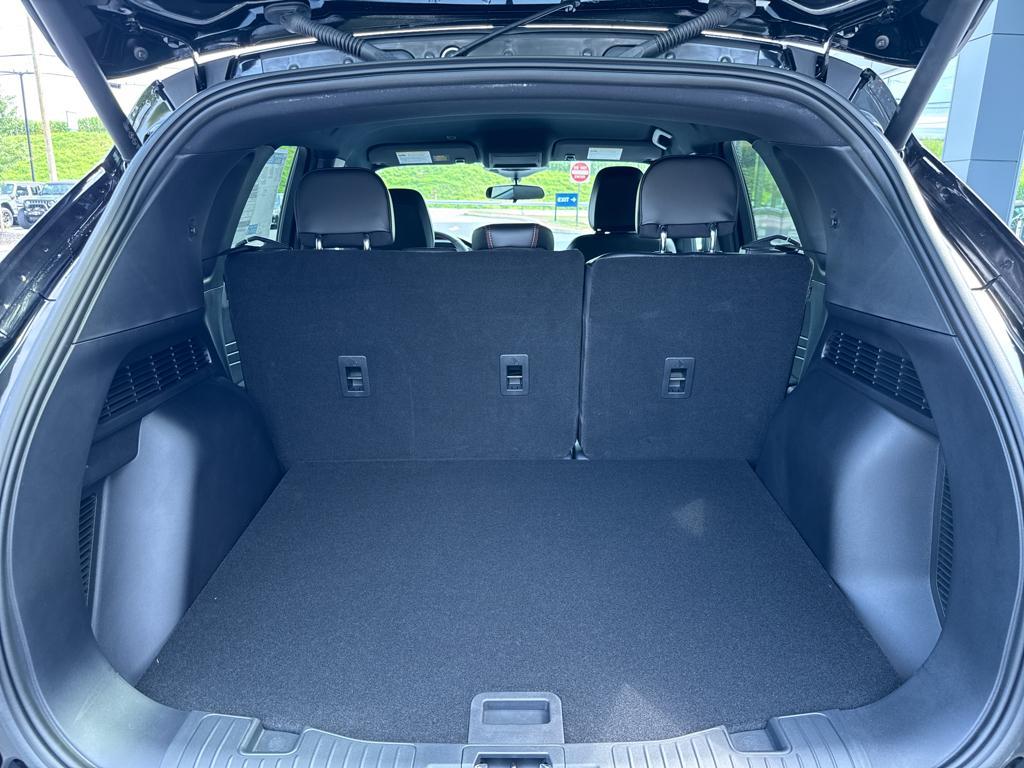 new 2025 Ford Escape car, priced at $28,085