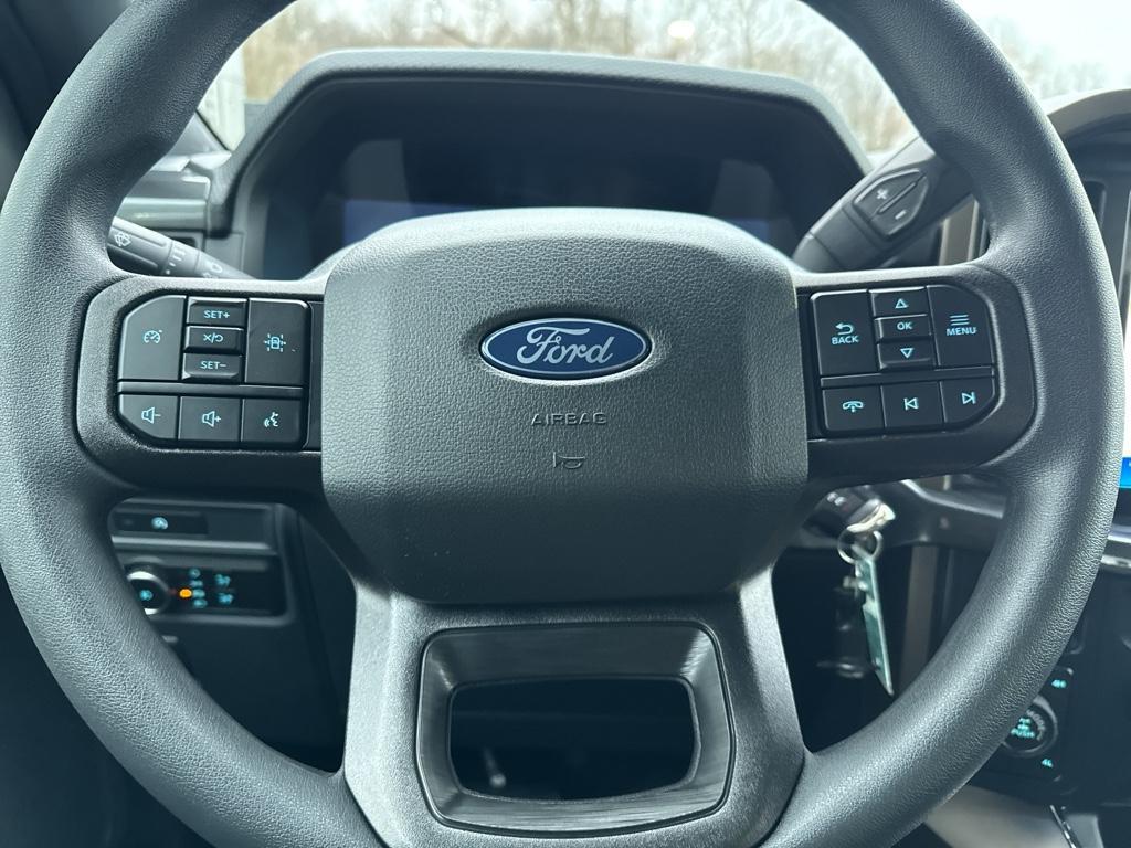 new 2025 Ford F-150 car, priced at $57,670