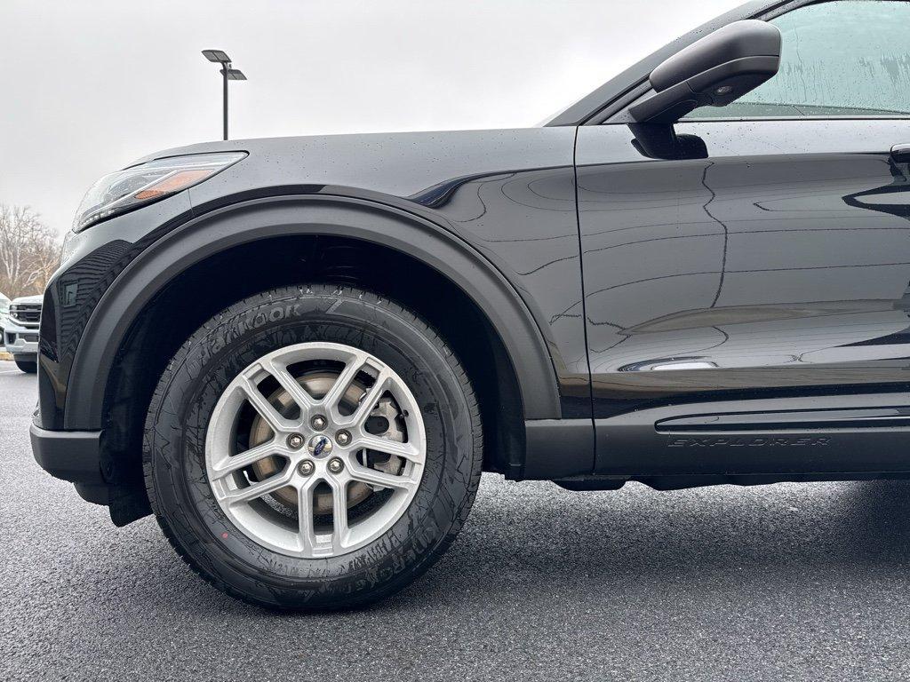 new 2026 Ford Explorer car, priced at $39,540