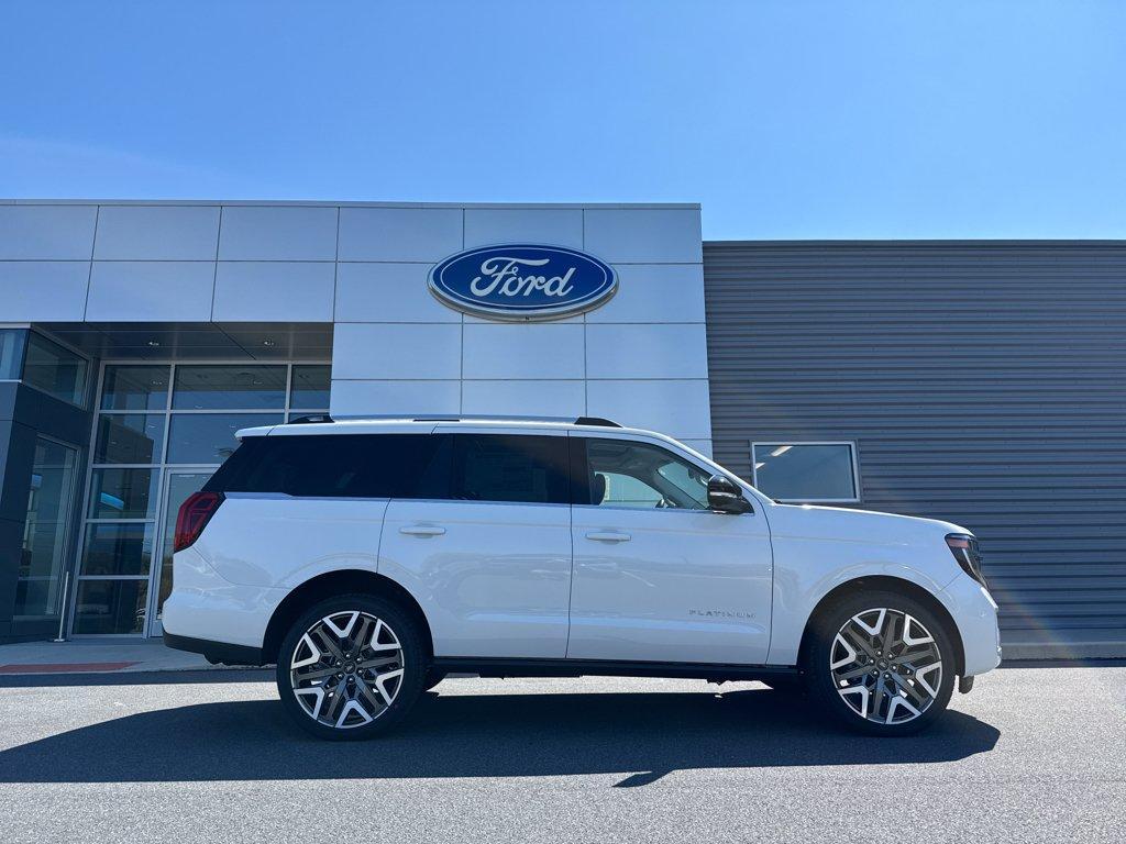 new 2026 Ford Expedition car, priced at $92,205