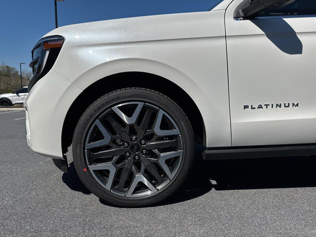 new 2026 Ford Expedition car, priced at $92,205