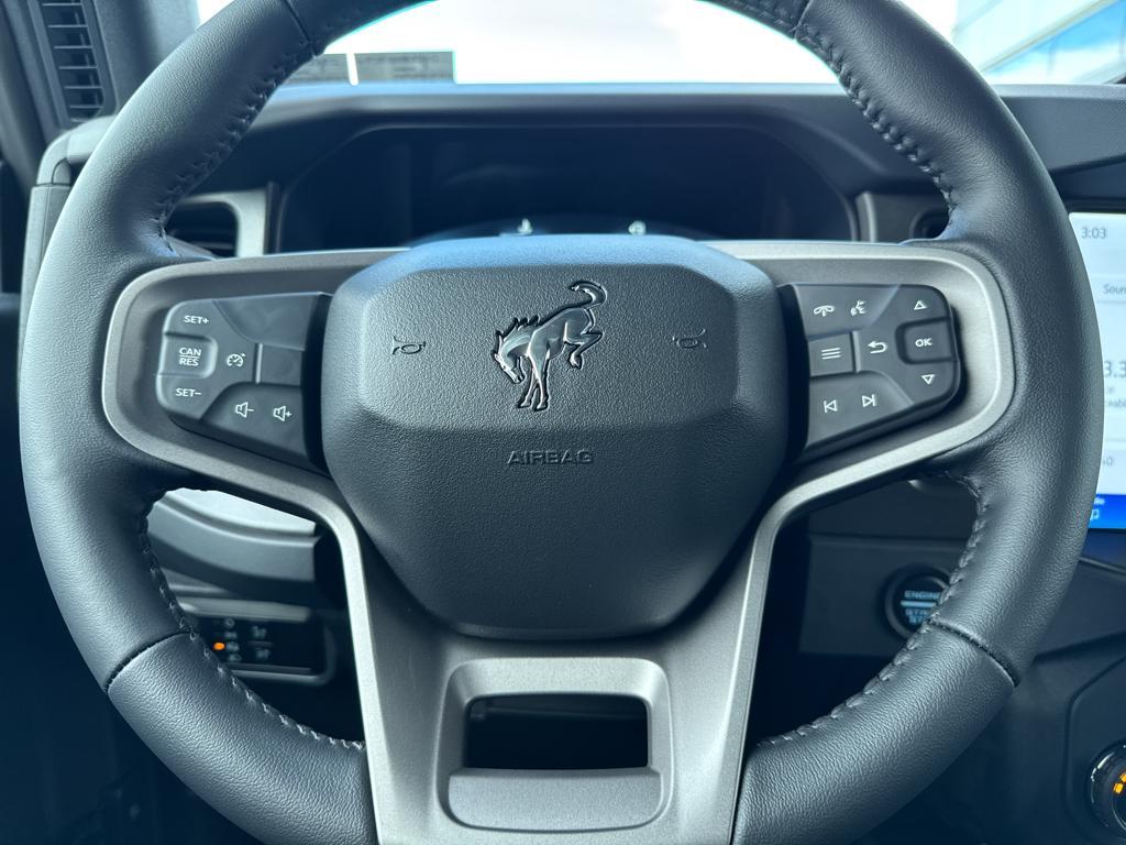 new 2025 Ford Bronco car, priced at $43,925