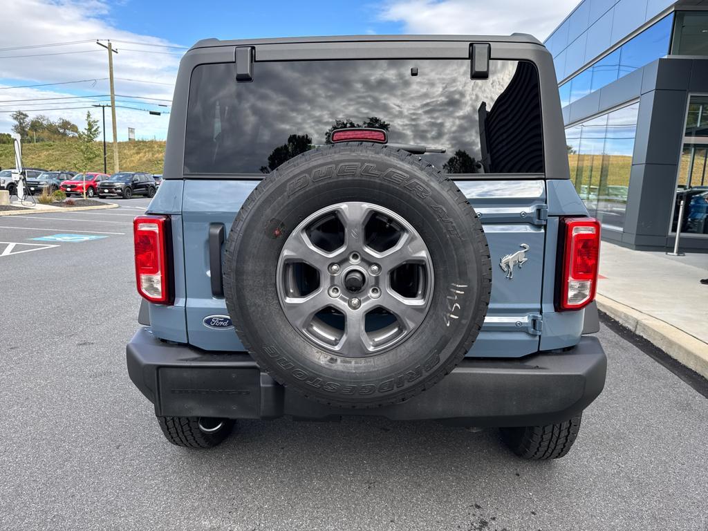 new 2025 Ford Bronco car, priced at $43,925