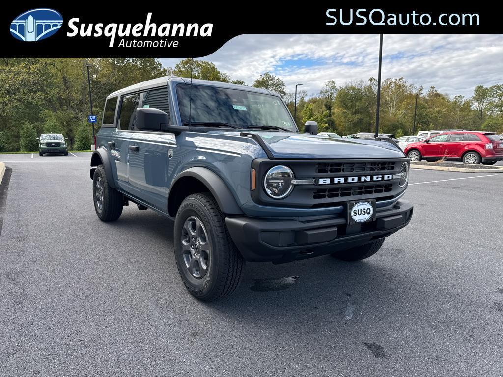 new 2025 Ford Bronco car, priced at $44,425