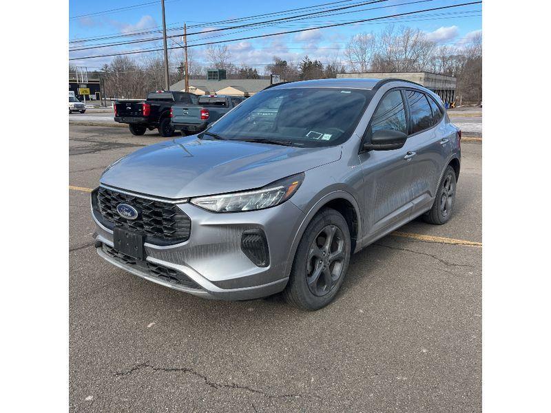 used 2024 Ford Escape car