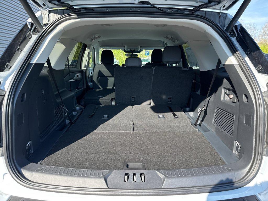 new 2026 Ford Explorer car, priced at $42,415