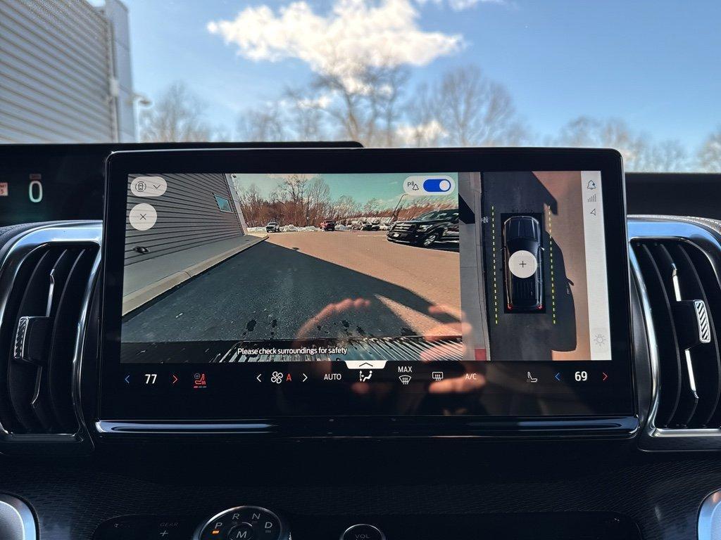 new 2026 Ford Expedition car, priced at $79,770