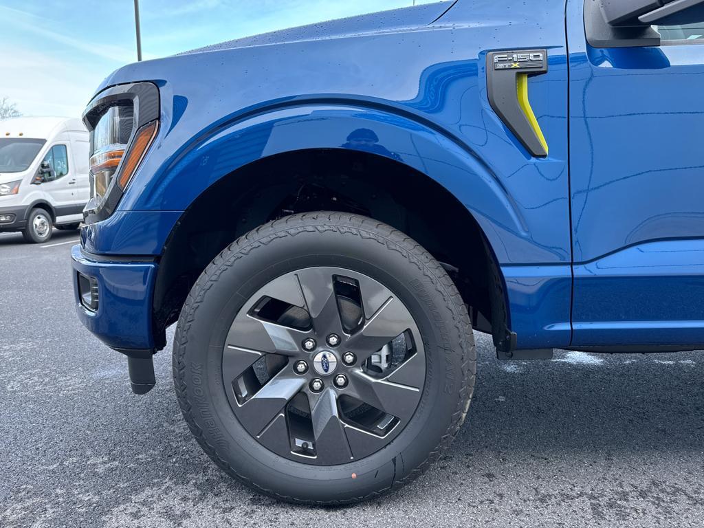 new 2025 Ford F-150 car, priced at $45,980