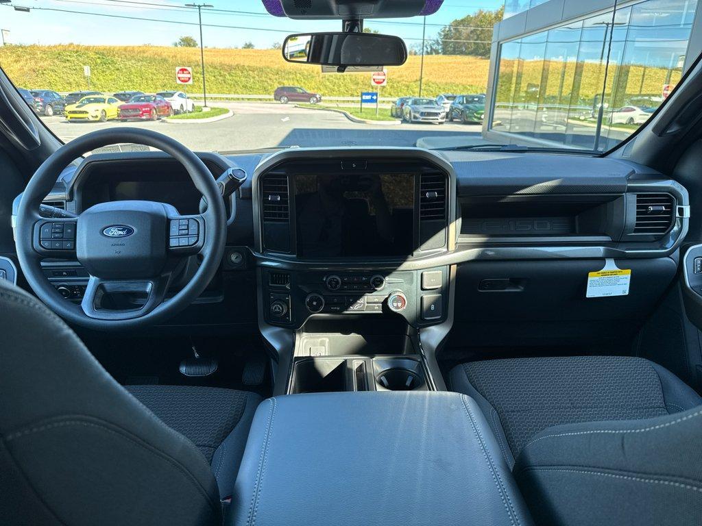new 2025 Ford F-150 car, priced at $49,660