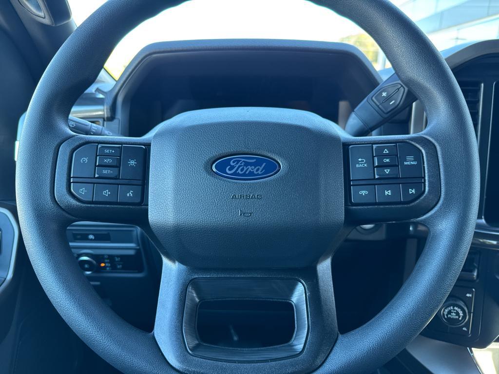 new 2025 Ford F-150 car, priced at $51,910