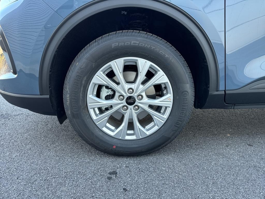 new 2026 Ford Escape car, priced at $29,735