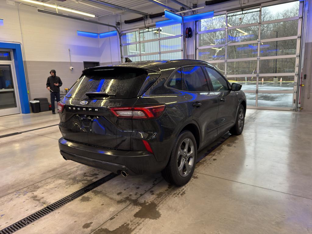 used 2025 Ford Escape car, priced at $22,121