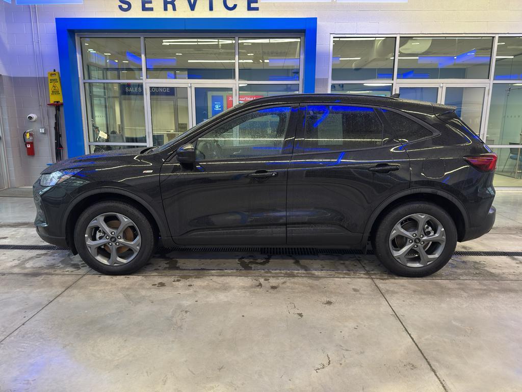 used 2025 Ford Escape car, priced at $22,121