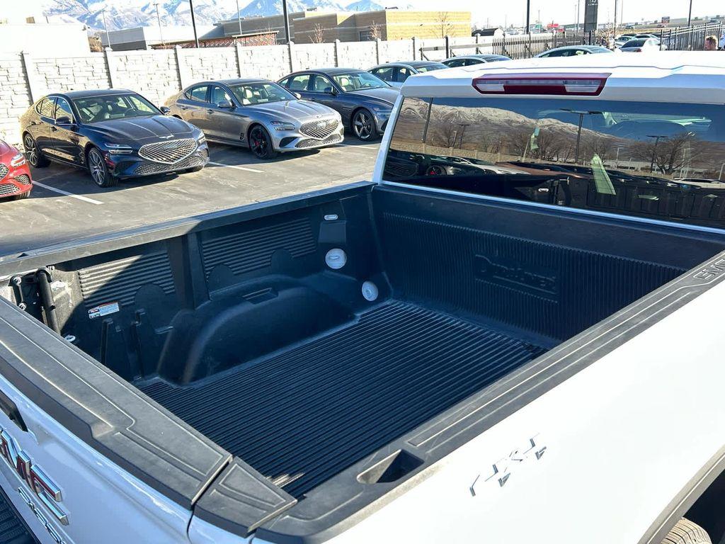 used 2025 GMC Sierra 1500 car, priced at $41,057