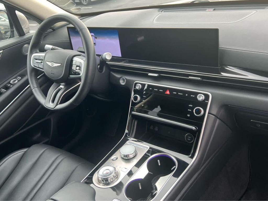 used 2025 Genesis GV80 car, priced at $39,580