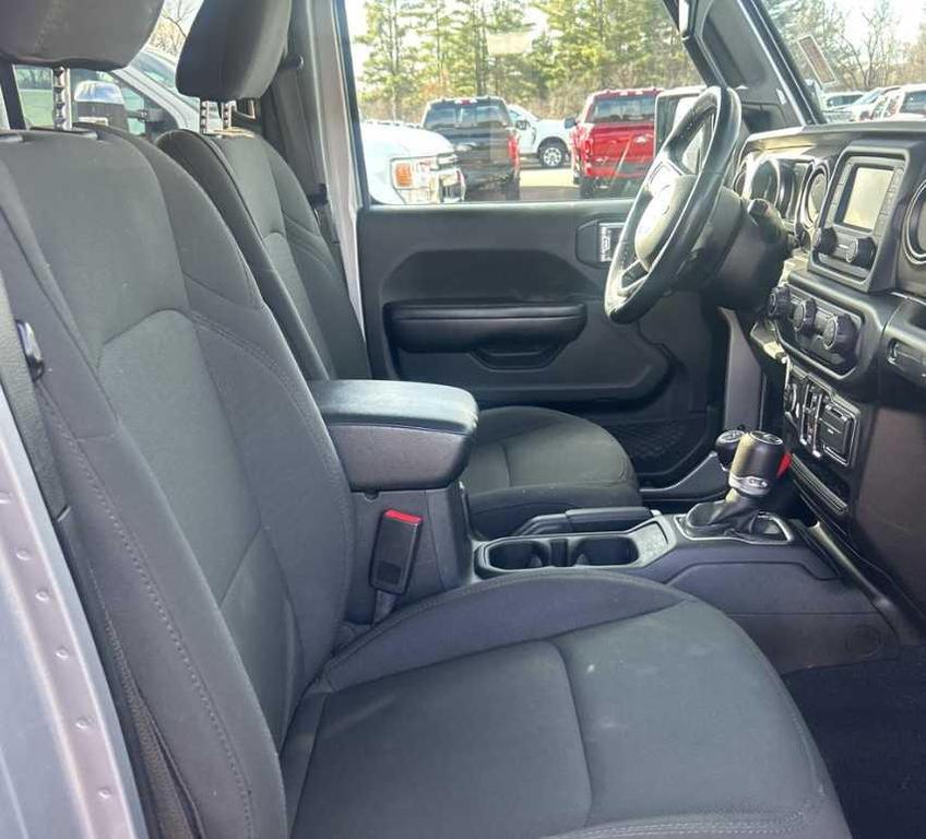 used 2020 Jeep Wrangler Unlimited car, priced at $24,249