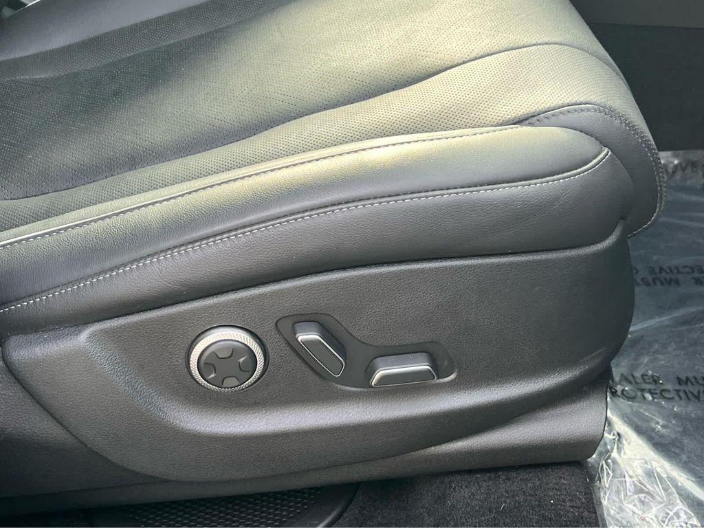 new 2025 Genesis GV80 car, priced at $65,450