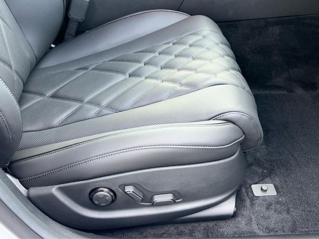 new 2026 Genesis G80 car, priced at $81,905