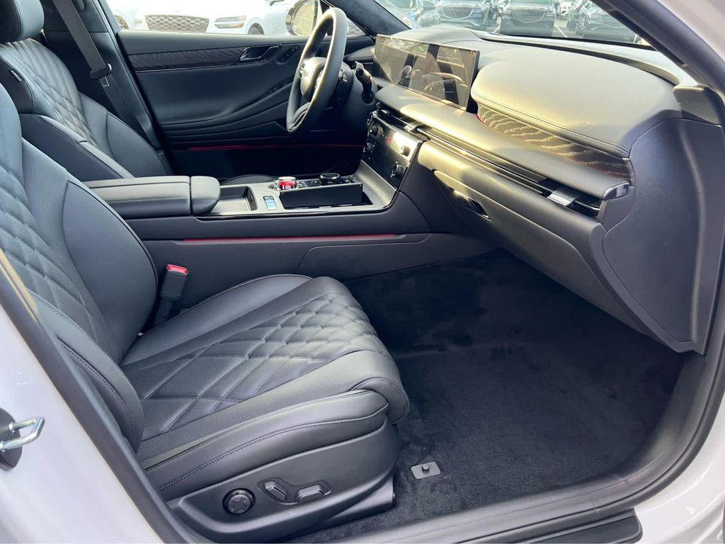 new 2026 Genesis G80 car, priced at $81,905