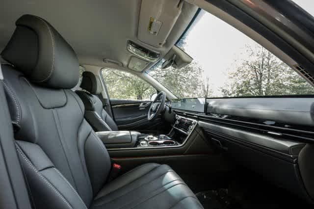 new 2025 Genesis GV80 car, priced at $49,999