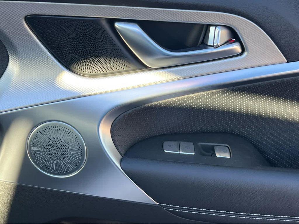 new 2026 Genesis G70 car, priced at $51,580