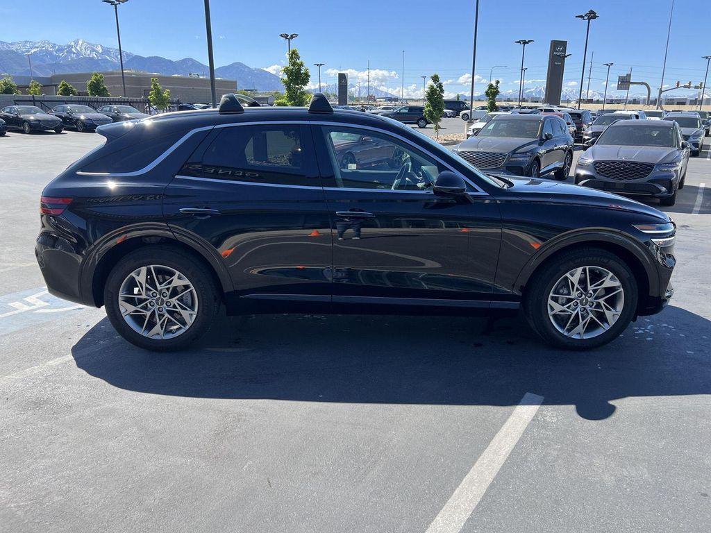 new 2025 Genesis GV70 car, priced at $44,637
