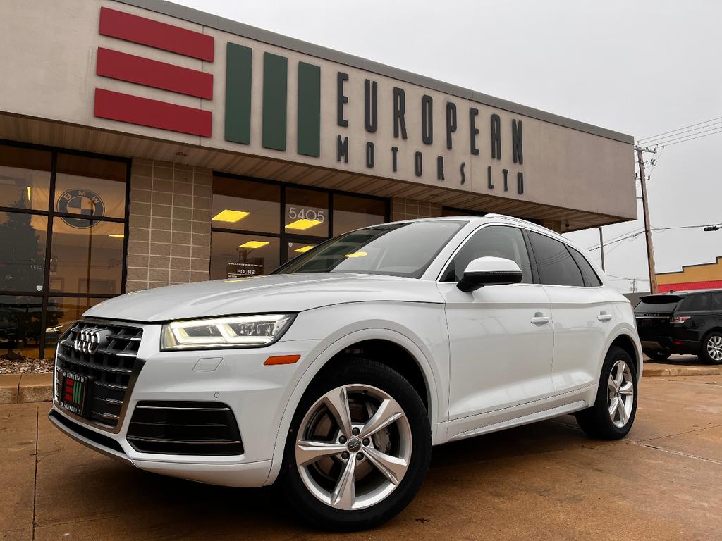 used 2020 Audi Q5 car, priced at $23,899