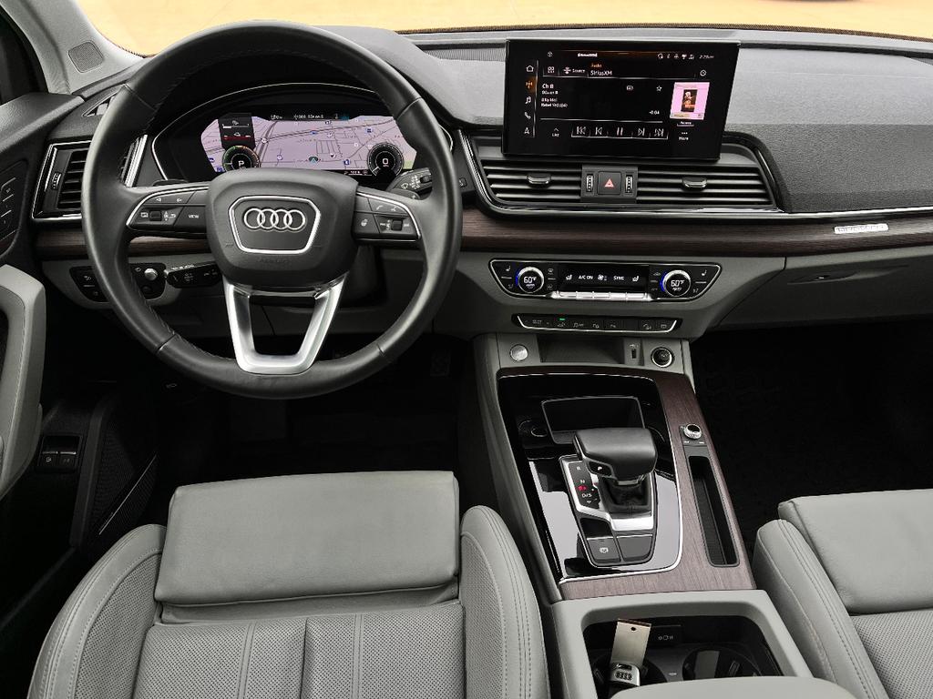 used 2021 Audi Q5 e car, priced at $27,999