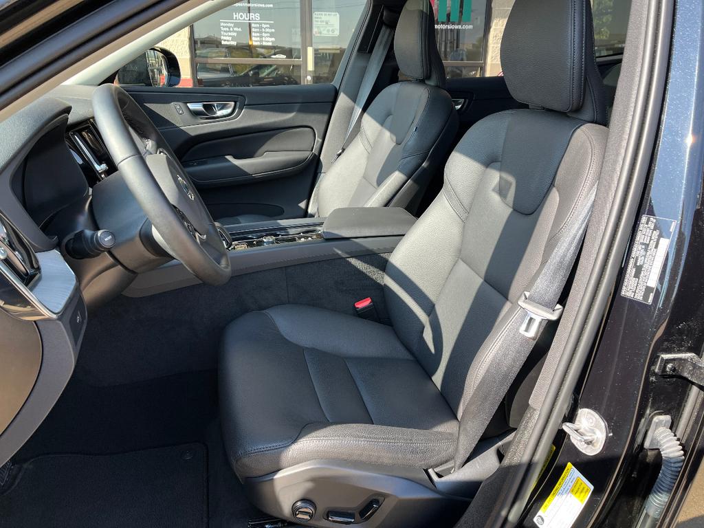 used 2025 Volvo XC60 car, priced at $35,999