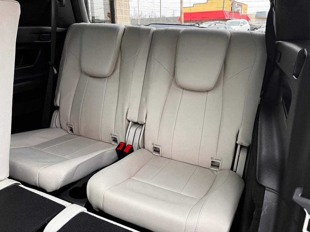 used 2021 Mercedes-Benz GLB 250 car, priced at $22,999