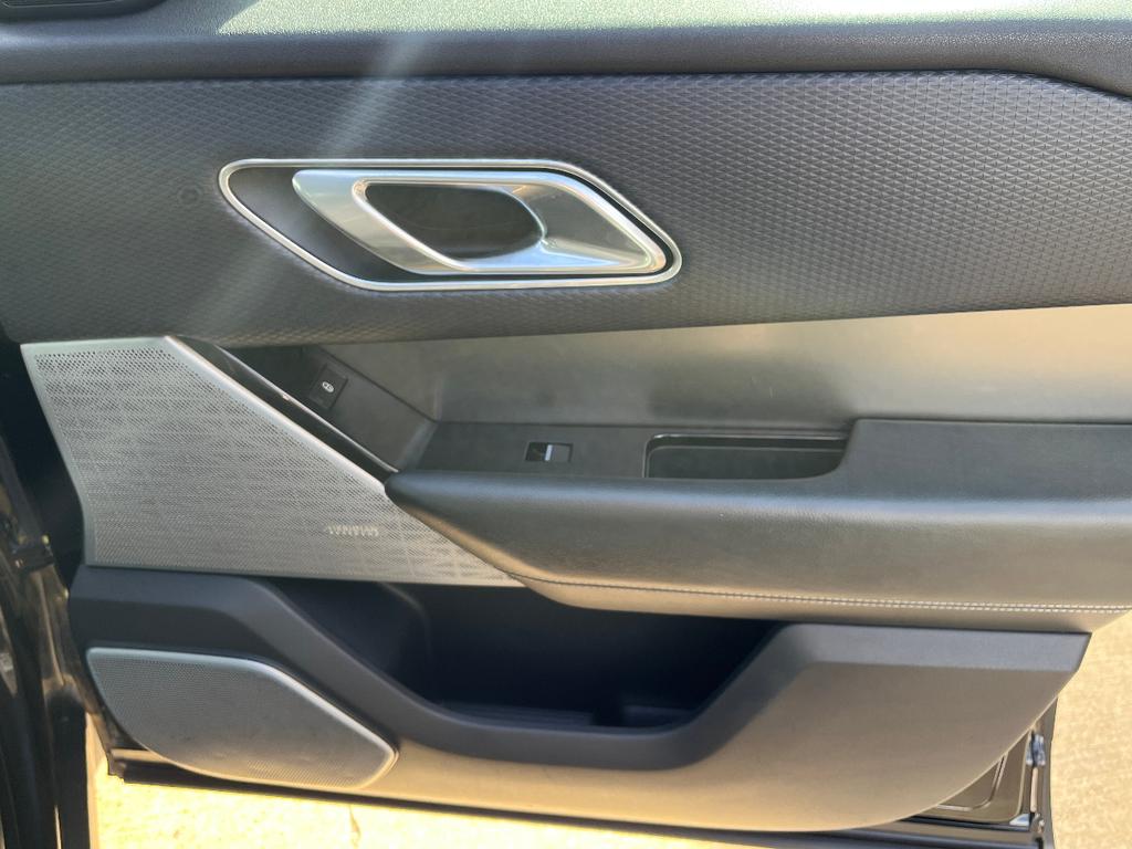 used 2018 Land Rover Range Rover Velar car, priced at $19,499