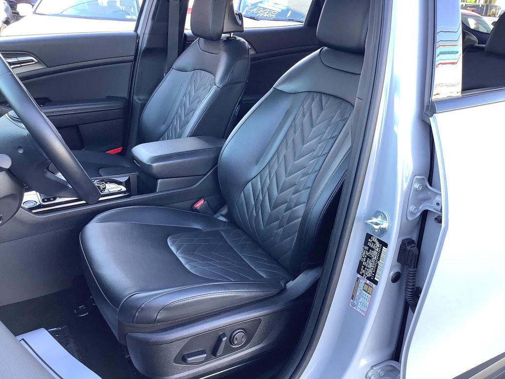 used 2023 Kia Sportage car, priced at $25,995