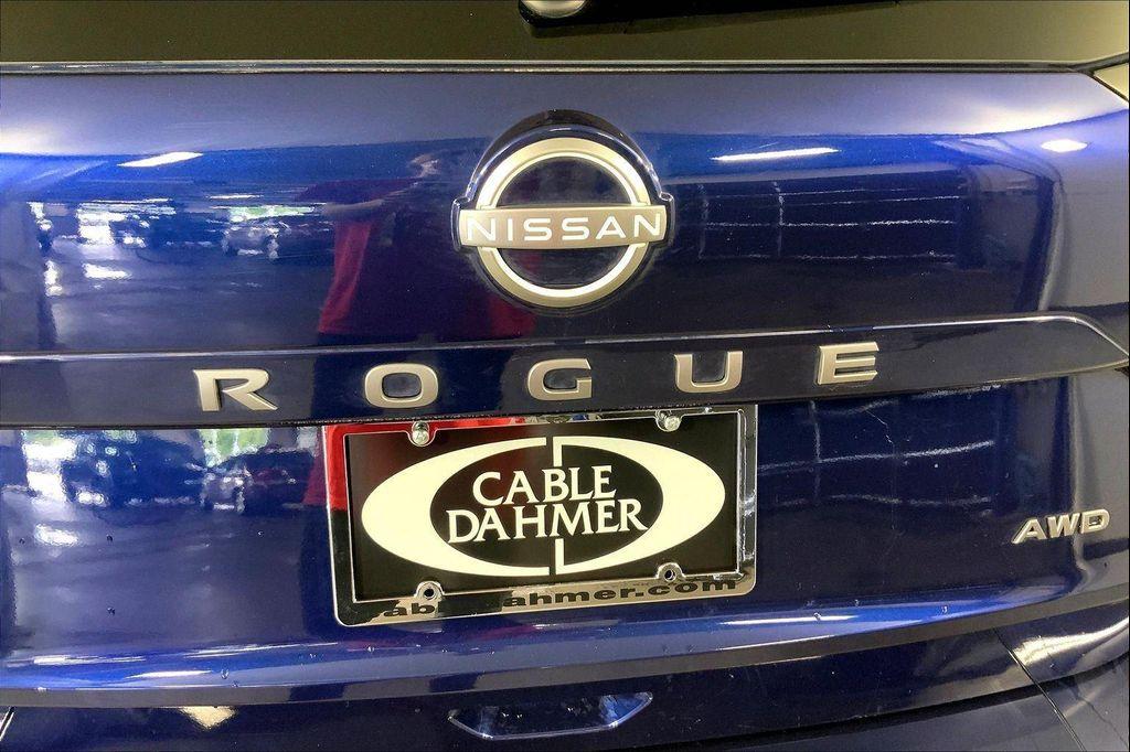 used 2025 Nissan Rogue car, priced at $24,800
