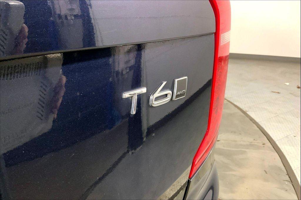 used 2016 Volvo XC90 car, priced at $14,999