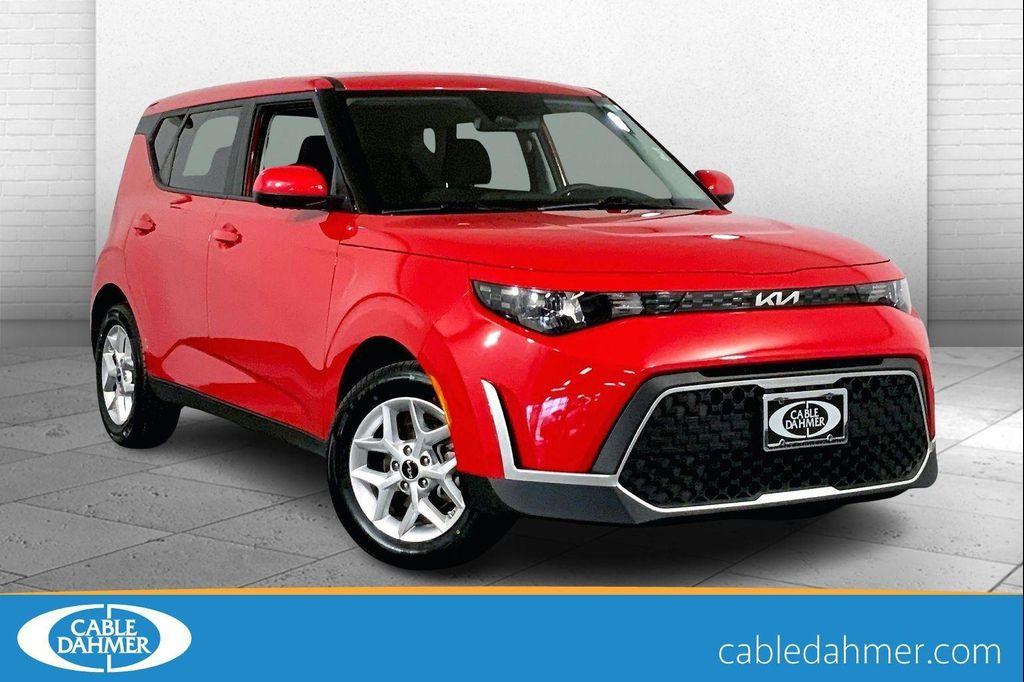 used 2024 Kia Soul car, priced at $16,400