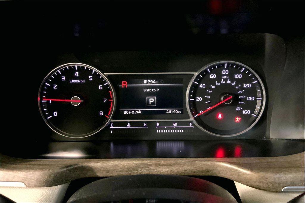 used 2022 Kia Sorento car, priced at $27,499