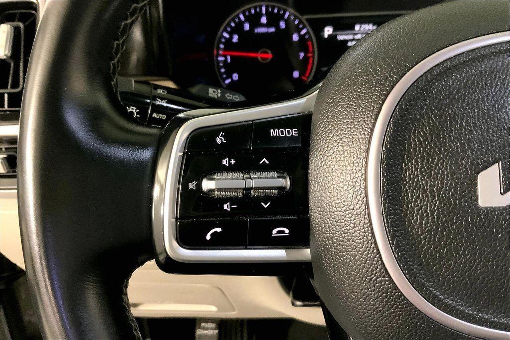 used 2022 Kia Sorento car, priced at $27,499