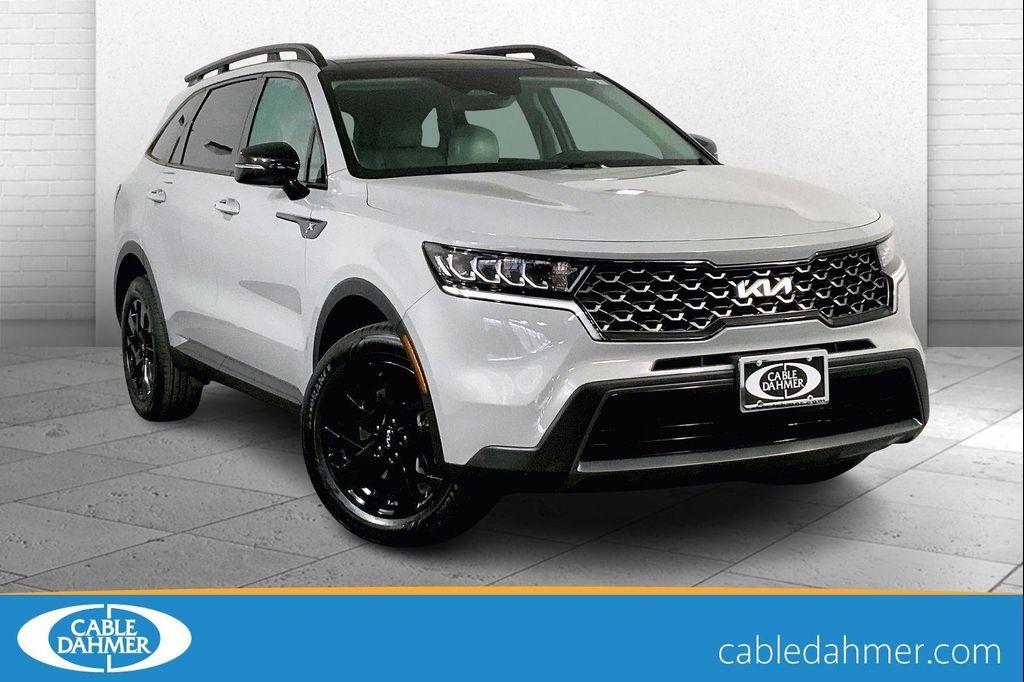 used 2022 Kia Sorento car, priced at $27,499