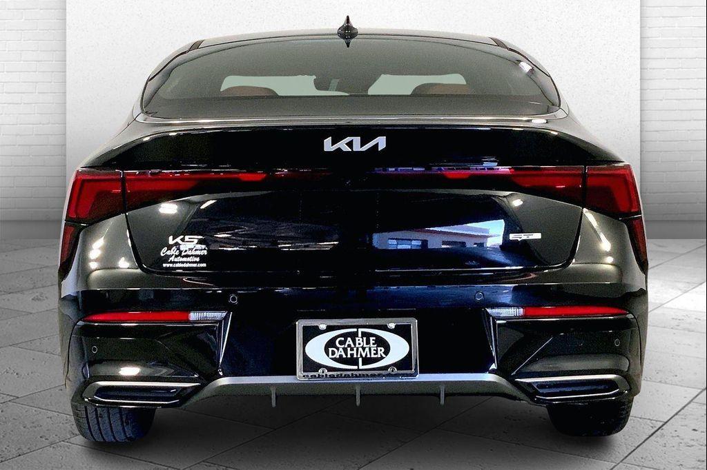 new 2026 Kia K5 car, priced at $29,080