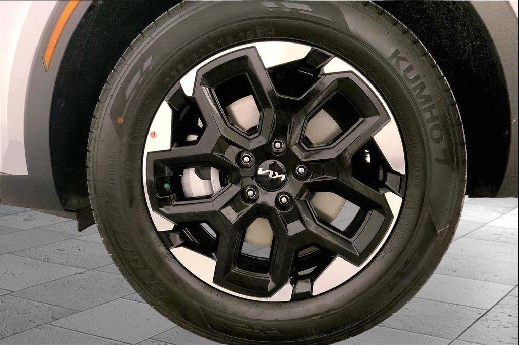 new 2026 Kia Sorento car, priced at $36,313