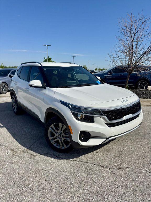 used 2024 Kia Seltos car, priced at $21,999