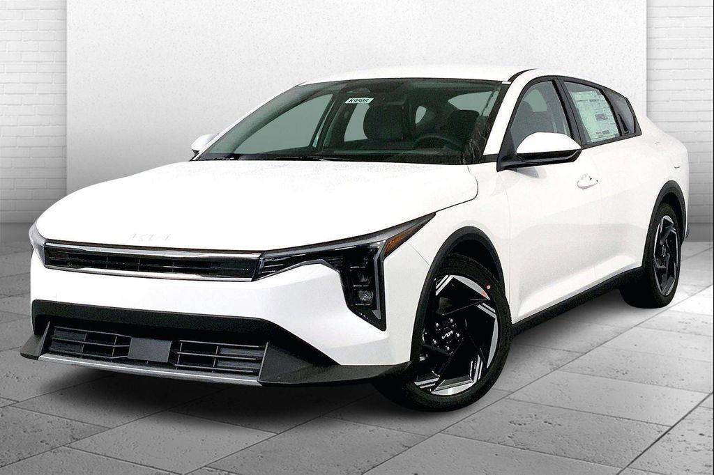 new 2025 Kia K4 car, priced at $25,580