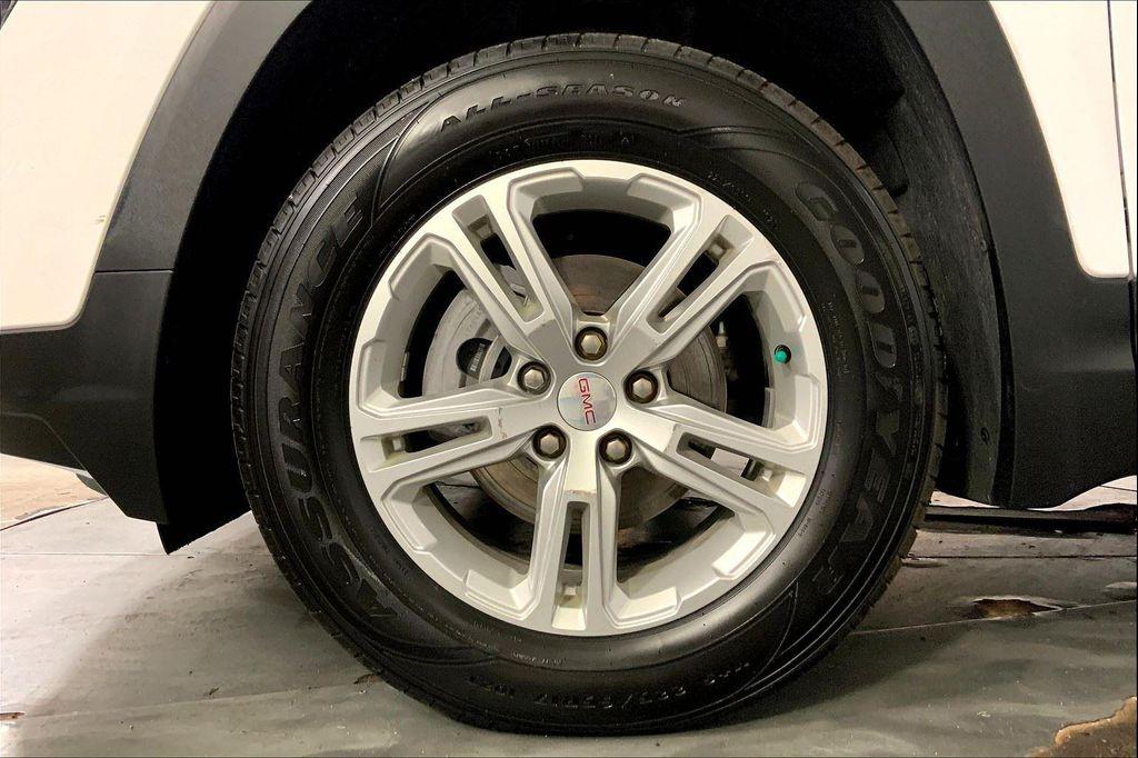 used 2023 GMC Terrain car, priced at $18,800