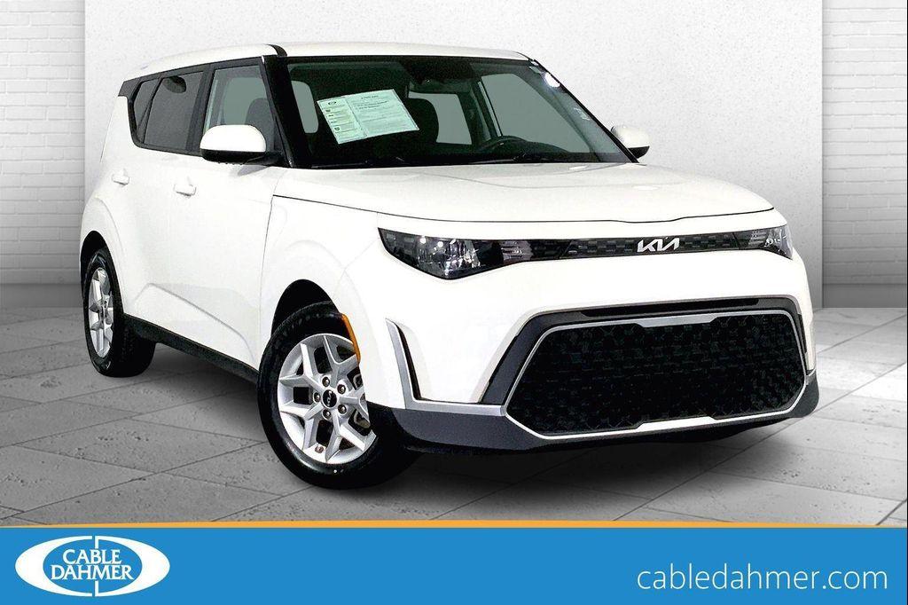 used 2024 Kia Soul car, priced at $16,100