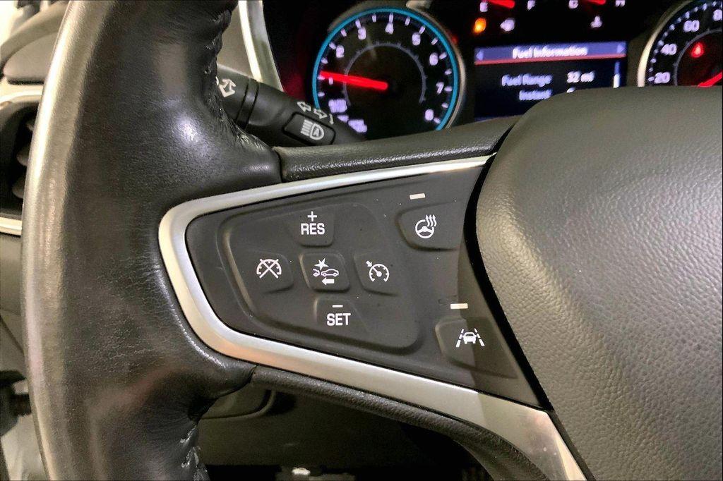 used 2022 Chevrolet Equinox car, priced at $19,700