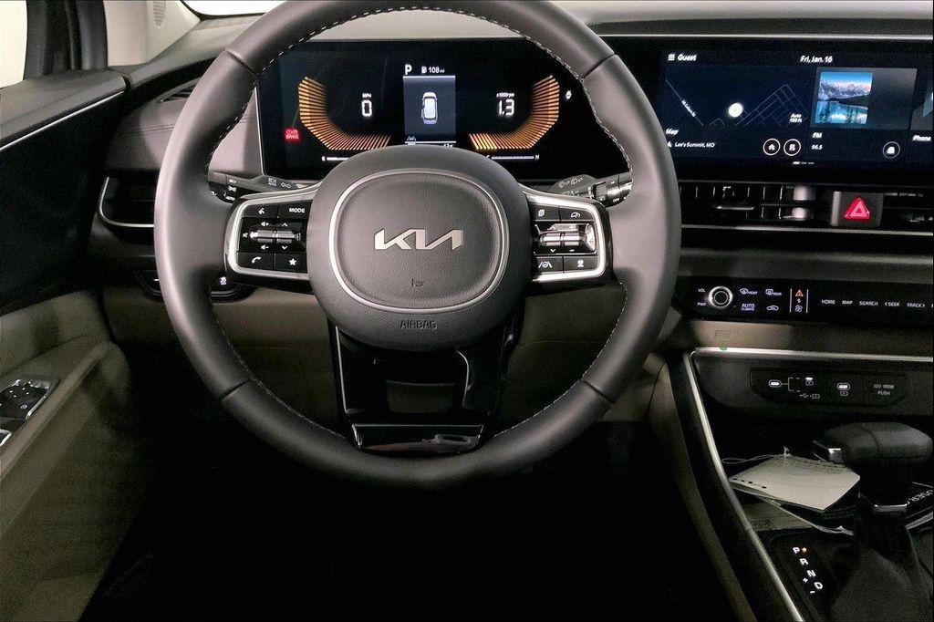 new 2026 Kia Carnival car, priced at $39,770