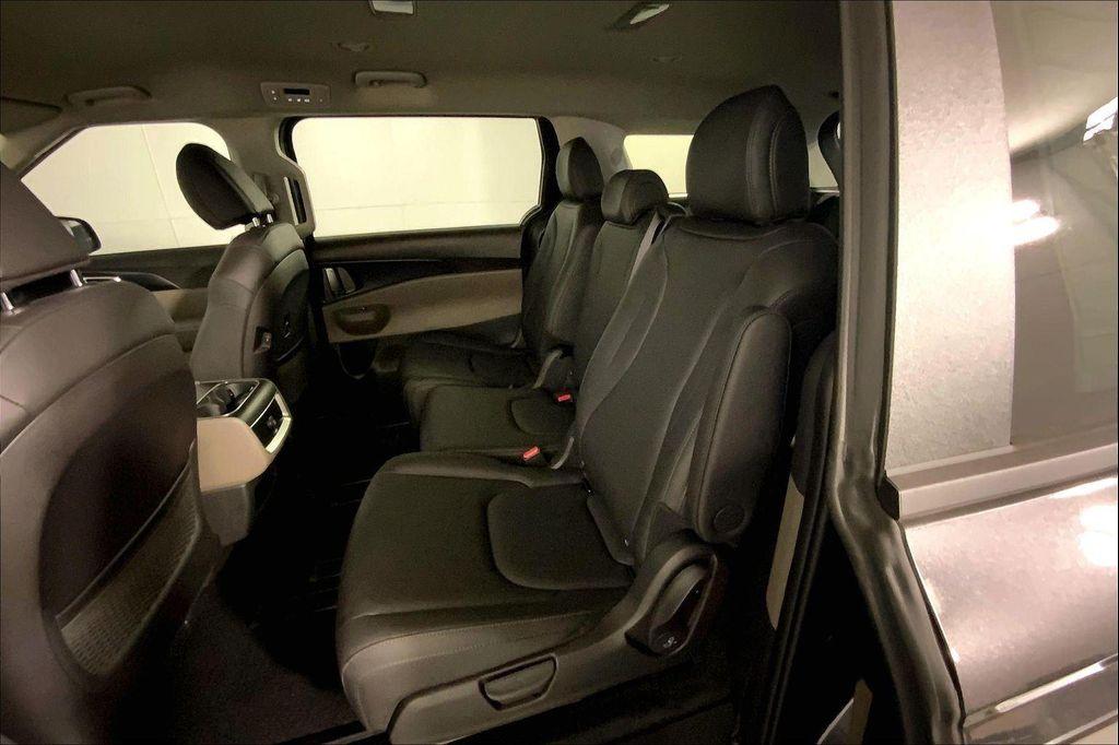 new 2026 Kia Carnival car, priced at $39,770